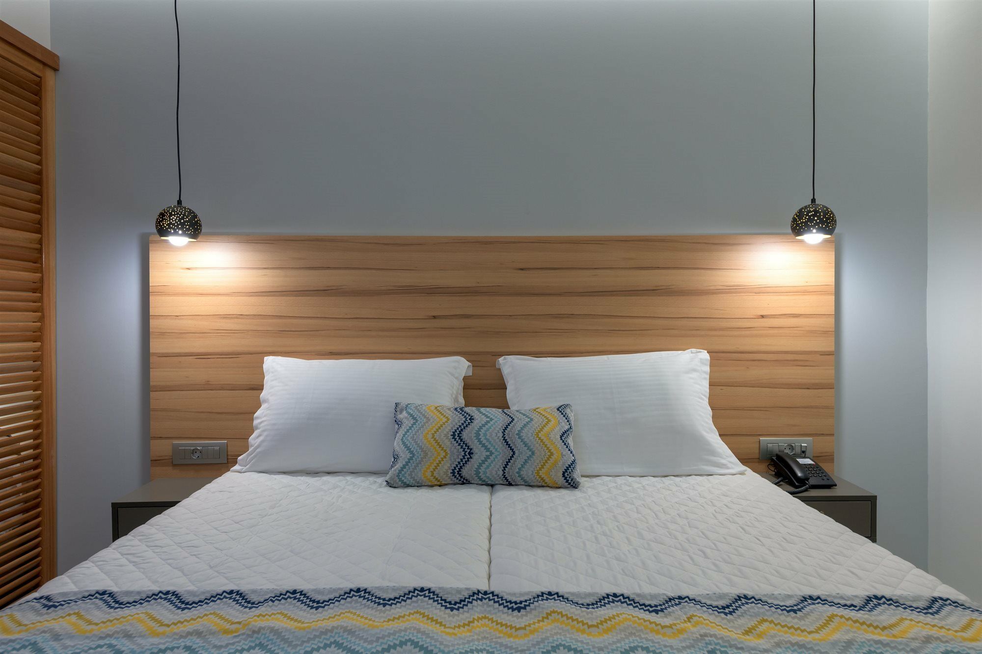 Hotel Avra